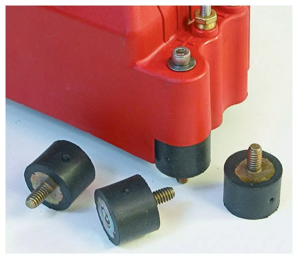 MSD - Four mounts and hardware are included in each kit.